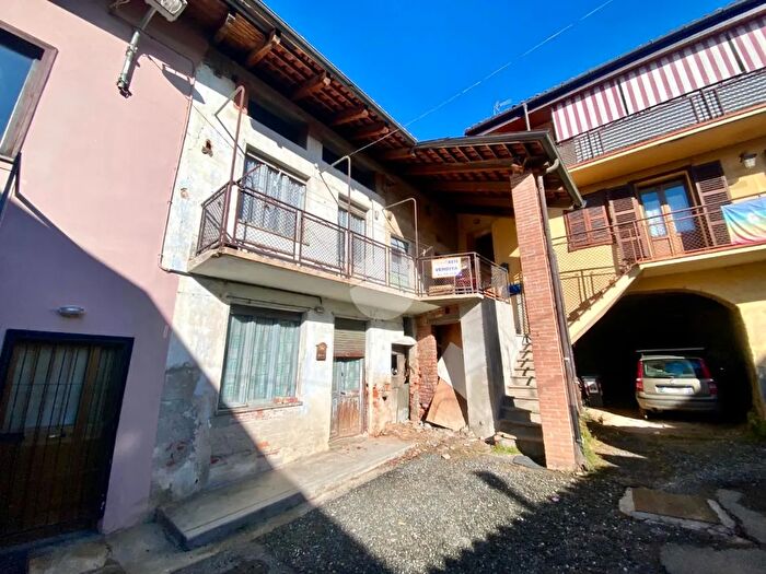 Casa quadrilocale in vendita in Via Principe della Cisterna, Reano