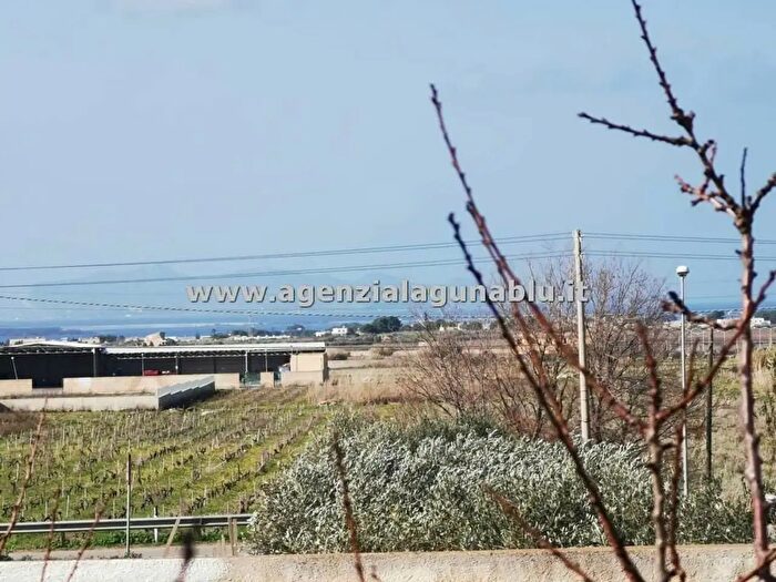 Casa con 6 locali in vendita in Contrada Dara, Marsala