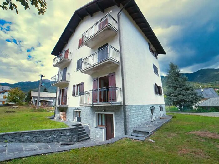 Appartamento con 6 locali in vendita in Le Briere, Santa Maria Maggiore