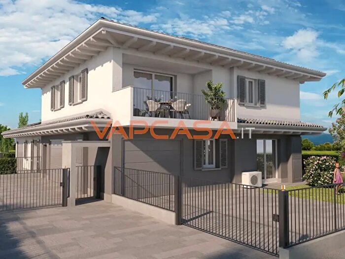 Appartamento quadrilocale in vendita in Via delle Costellazioni, Romano Di Lombardia