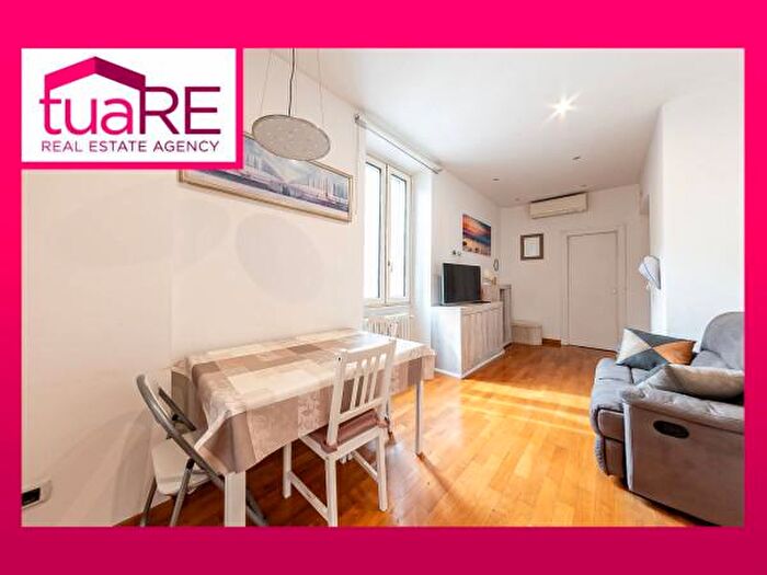 Appartamento trilocale in vendita in Via Carlo Mirabello, Roma