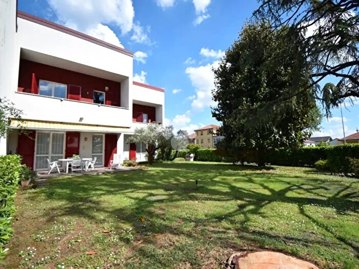Casa con 5 locali in vendita in Via dei Mille, Brugherio