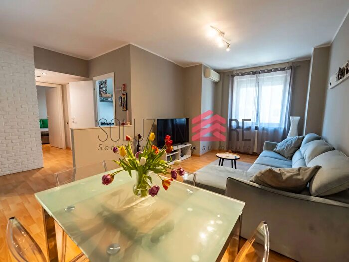 Appartamento bilocale in vendita in Via Aosta, Novara