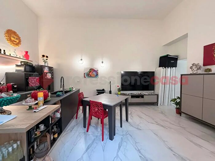 Appartamento trilocale in vendita in Via Giuseppe Privitera, Siracusa