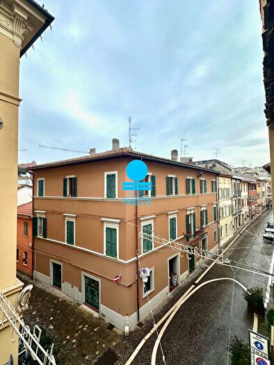 Appartamento quadrilocale in vendita in Pesaro