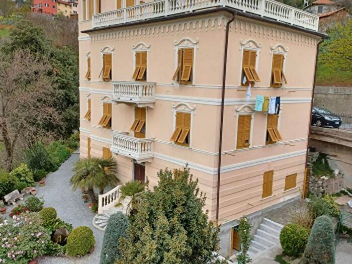 Appartamento quadrilocale in affitto in Via Francesco Pedemonte, Pedemonte, Serra Riccò