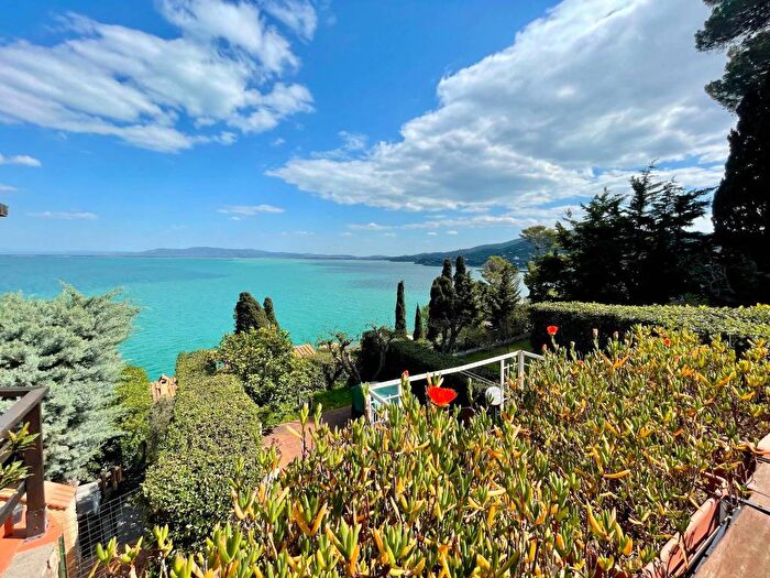Appartamento quadrilocale in affitto in Porto Santo Stefano, Monte Argentario