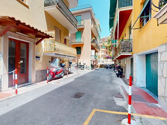 Appartamento bilocale in vendita in Rapallo