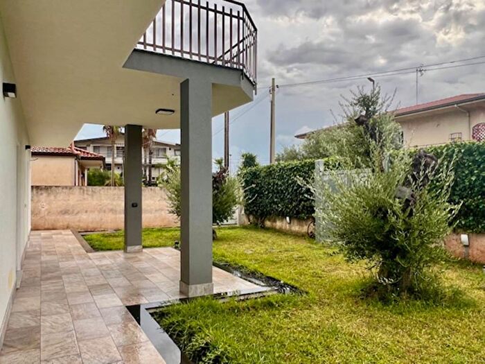 Casa trilocale in affitto in Via Milanese, Gravina di Catania