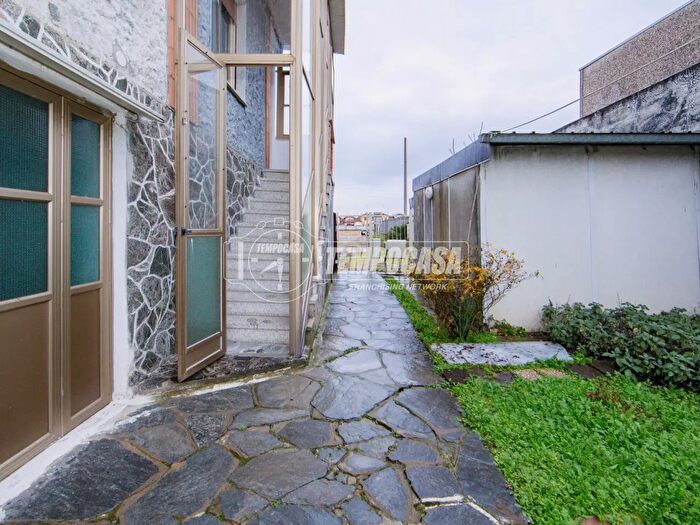 Casa trilocale in vendita in Strada Milanese, Mortara