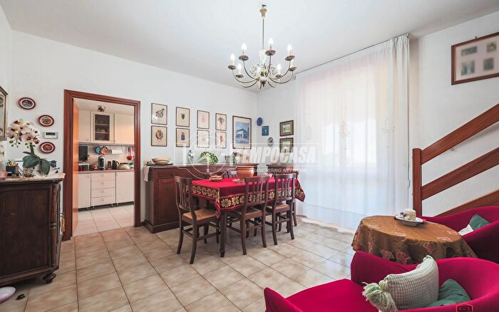 Appartamento con 5 locali in vendita in Via Giuseppe Mazzatinti, Forli