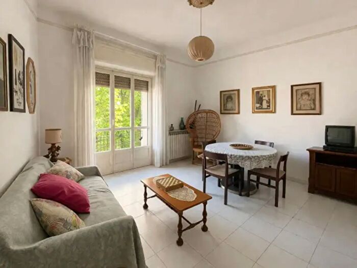 Appartamento con 5 locali in vendita in Via Ludovico Ariosto, Vercelli