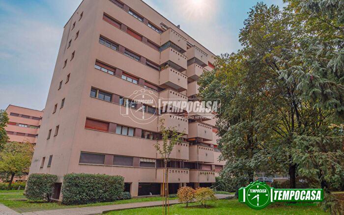 Appartamento quadrilocale in vendita in Via dei Pioppi, Cesano Boscone