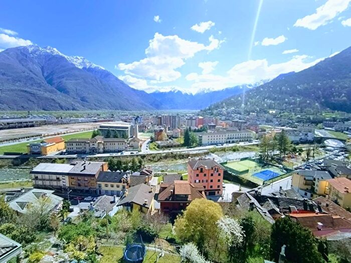 Appartamento con 5 locali in vendita in Gaggio, Villadossola