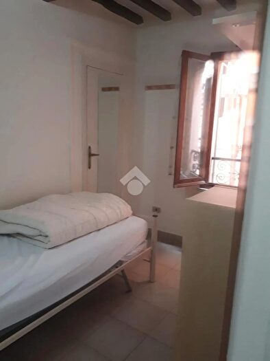 Appartamento monolocale in affitto in Via della Rondine, Perugia