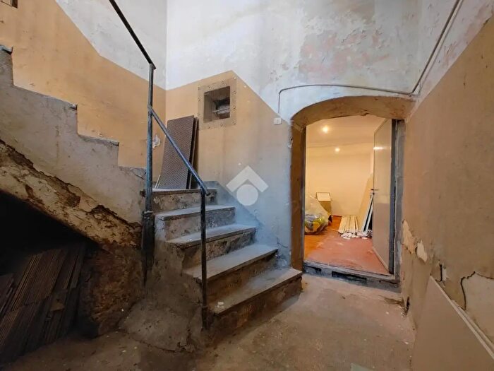Appartamento monolocale in vendita in Via Fereggiano, Genova