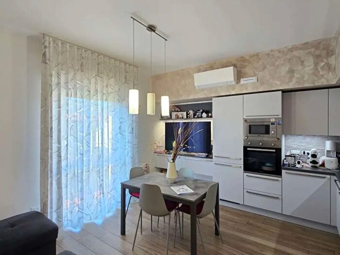 Appartamento trilocale in vendita in Via Diruta, Perugia