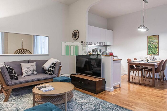 Appartamento bilocale in affitto in Via San Vittore, Milano