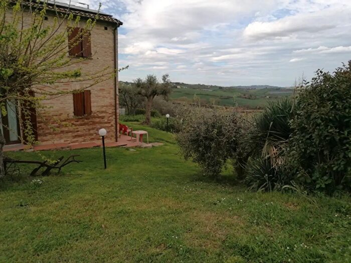 Casa con 7 locali in vendita in S Anna, Cartoceto