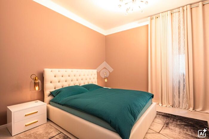 Appartamento bilocale in vendita in Via Fernandel, Alessandria