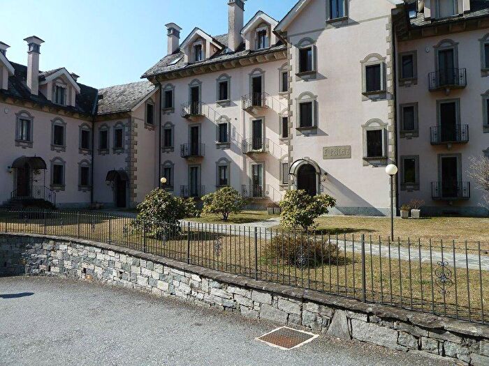 Appartamento trilocale in affitto in Via Veriago, Masera