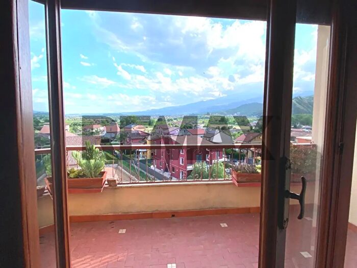 Appartamento quadrilocale in vendita in Via G Rossini, Taormina