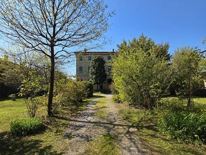 Appartamento trilocale in affitto in Via Zenzalose, Montale Rangone, Castelnuovo Rangone