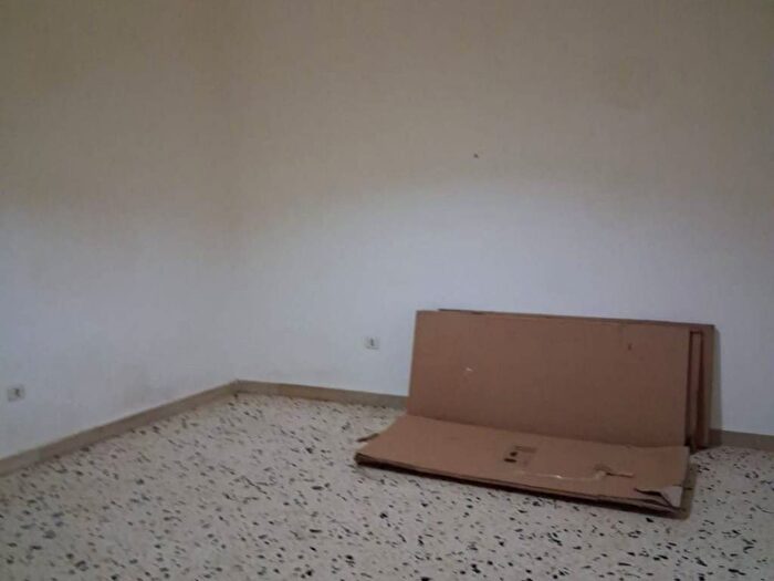 Appartamento bilocale in affitto in Via Posidonia, Torrione, Salerno