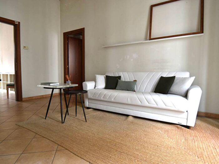 Appartamento bilocale in affitto in Via Federico Confalonieri, Isola, Milano