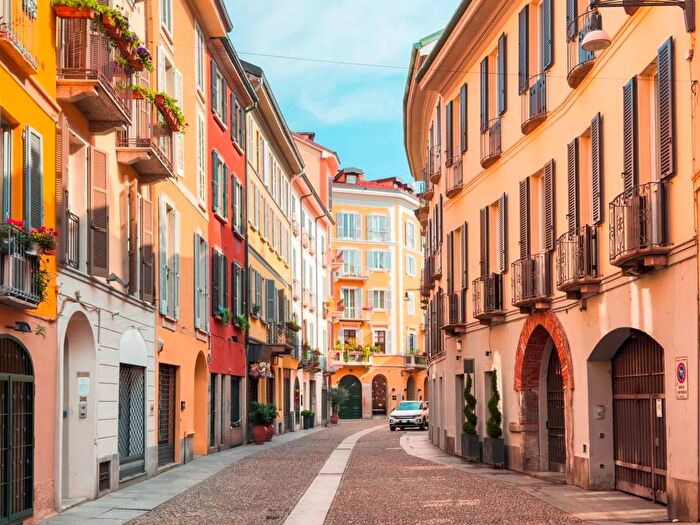 Appartamento quadrilocale in affitto in Brera, Milano
