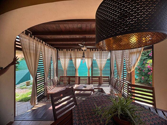 Casa quadrilocale in affitto in Piazza Luigi Dompè, Centro, Fossano