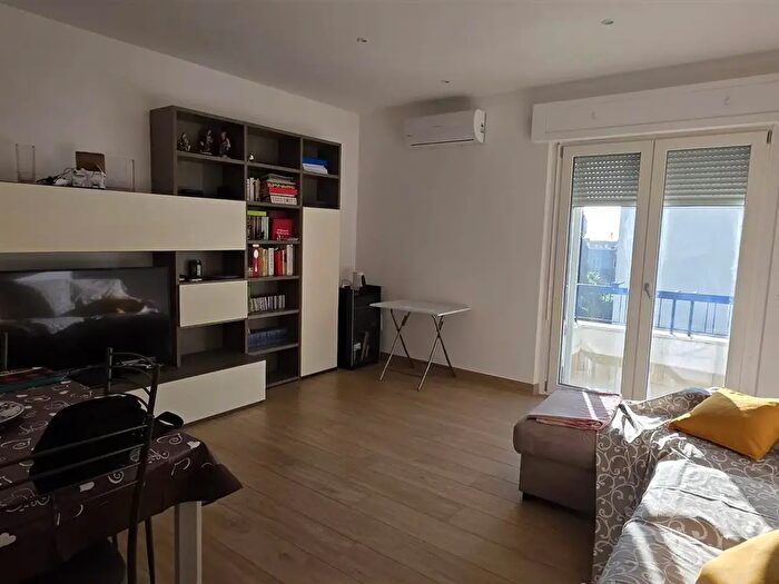 Appartamento quadrilocale in vendita in Via Tirreno, Tarquinia