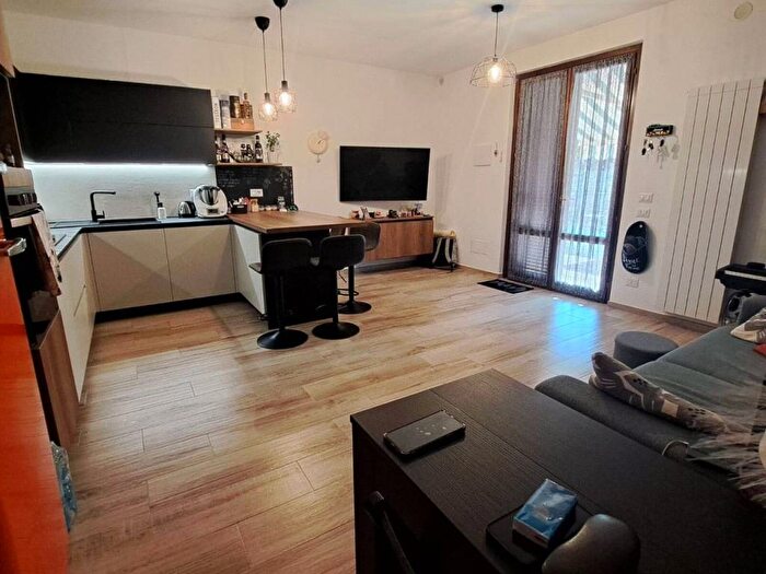 Appartamento bilocale in affitto in Via Trento, Centro, Quarrata