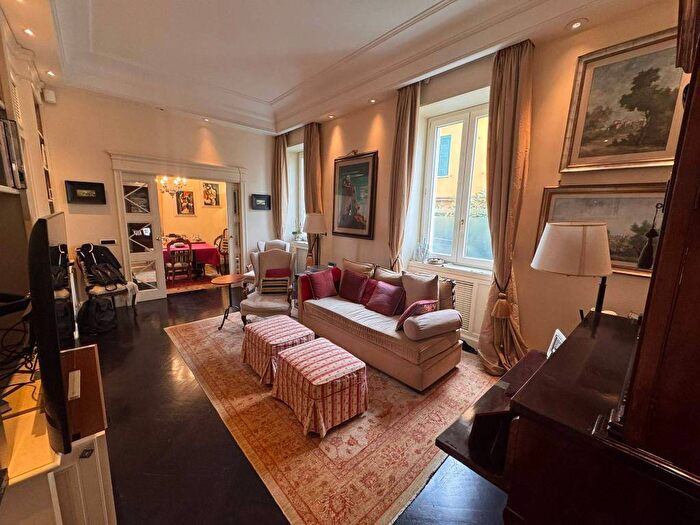 Appartamento con 5 locali in affitto in Via Gradisca, Trieste Coppedè, Roma
