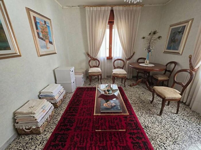 Appartamento trilocale in vendita in Via Mario Greco, San Leonardo, Catanzaro