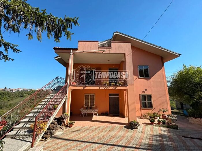 Casa con 5 locali in vendita in Via Gran Sasso, San Giovanni Teatino