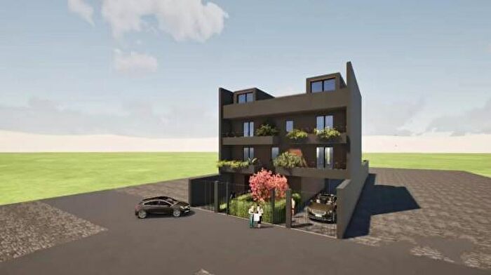 Appartamento con 6 locali in vendita in Via Alexander Fleming, Capodrise