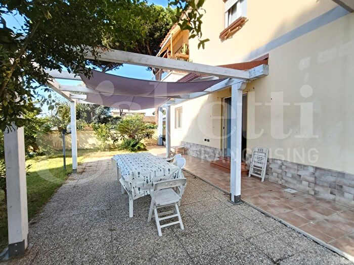 Appartamento trilocale in affitto in Via Letizia in Fiore a, Anzio