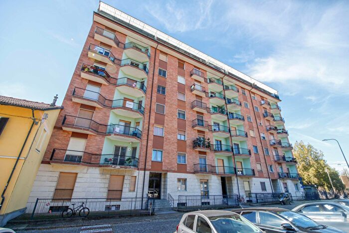 Appartamento trilocale in vendita in Via Petitti, Montanaro