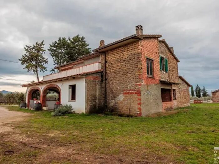 Casa con 6 locali in vendita in Strada Provinciale Voltina, Cinigiano