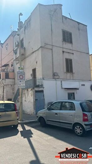 Casa bilocale in vendita in Via Roni, Adelfia