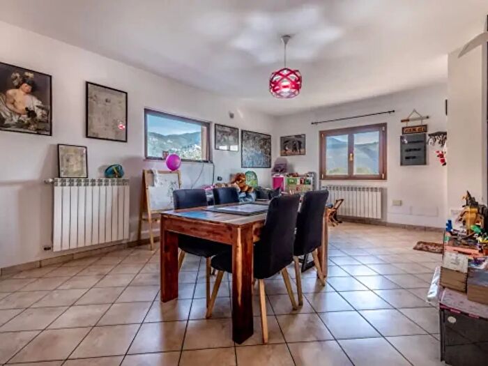 Casa quadrilocale in vendita in Via dellIrto, Sermoneta