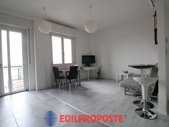 Appartamento bilocale in affitto in Via A De Gasperi, Centro, Brugherio