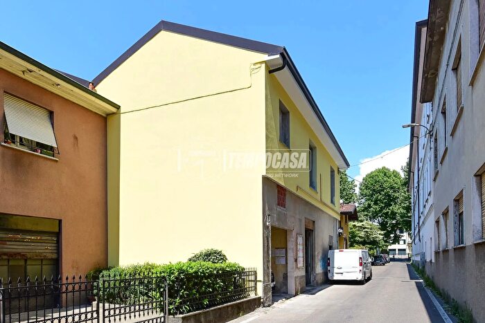 Appartamento quadrilocale in vendita in Via XI Febbraio, Cantu