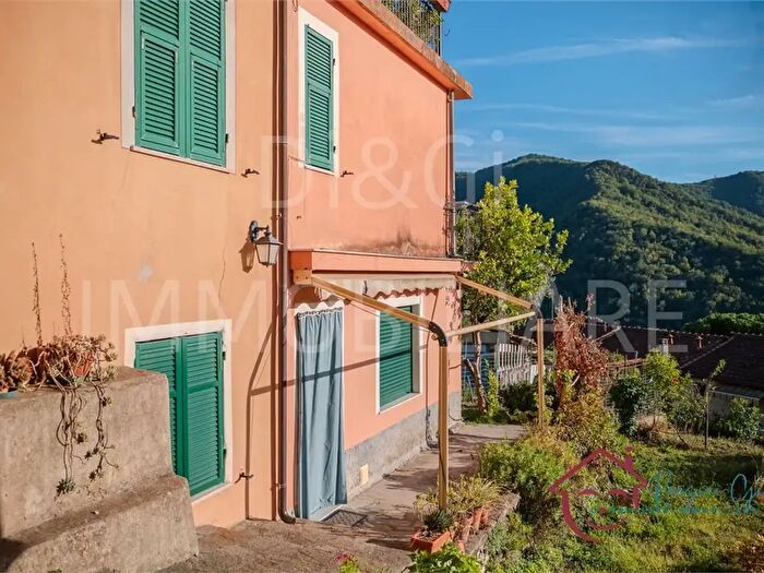 Casa con 5 locali in vendita in Via Roma, Casanova Lerrone