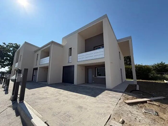 Casa quadrilocale in vendita in Via Gorizia, Reggio nell'Emilia