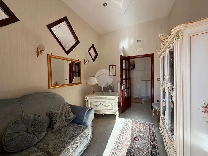 Appartamento quadrilocale in vendita in Via Giacomo Leopardi, Afragola