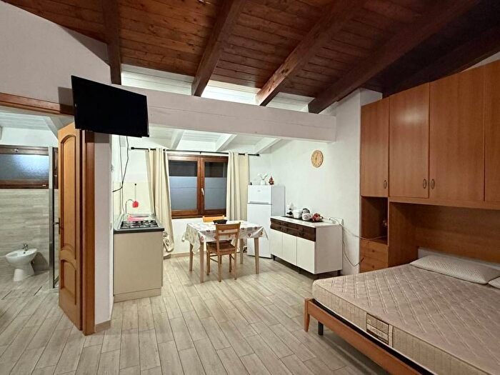 Appartamento monolocale in affitto in Via Scarzella, Domusnovas