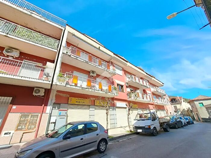 Appartamento trilocale in vendita in Via Mazzini, Baronissi