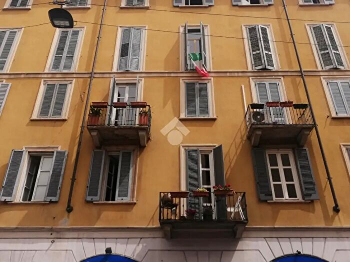 Appartamento monolocale in affitto in Via Frisi, Milano